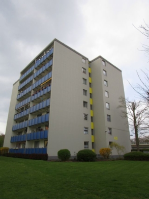 Schön geschnittene 2-Zimmer-Wohnung mit Balkon, 52249 Eschweiler, Etagenwohnung