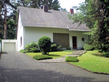 Freistehendes Einfamilienhaus in sehr guter Wohnlage, 52249 Eschweiler, Einfamilienhaus